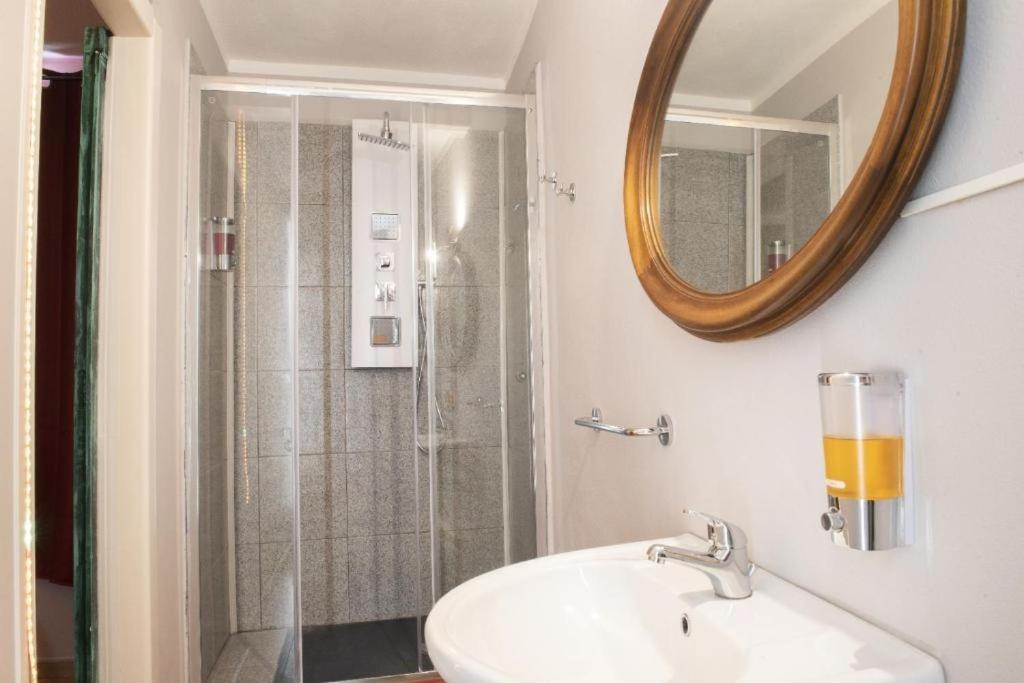 Le Mura Antiche Rooms 사사리 외부 사진